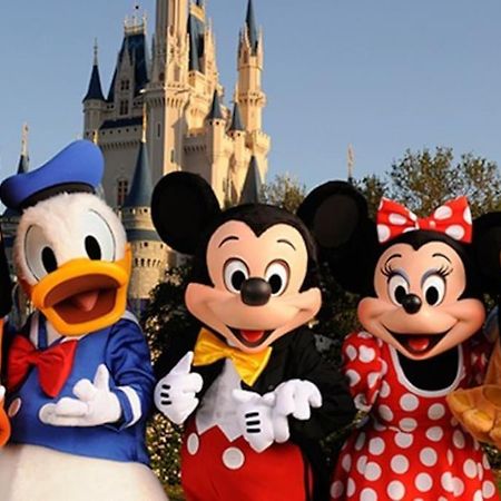 Sejour En Famille Ou Amis A Disneyland & Paris Лонь Экстерьер фото