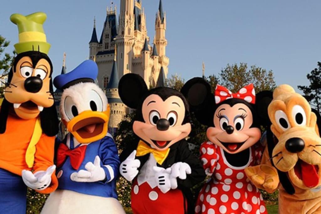 Sejour En Famille Ou Amis A Disneyland & Paris Лонь Экстерьер фото